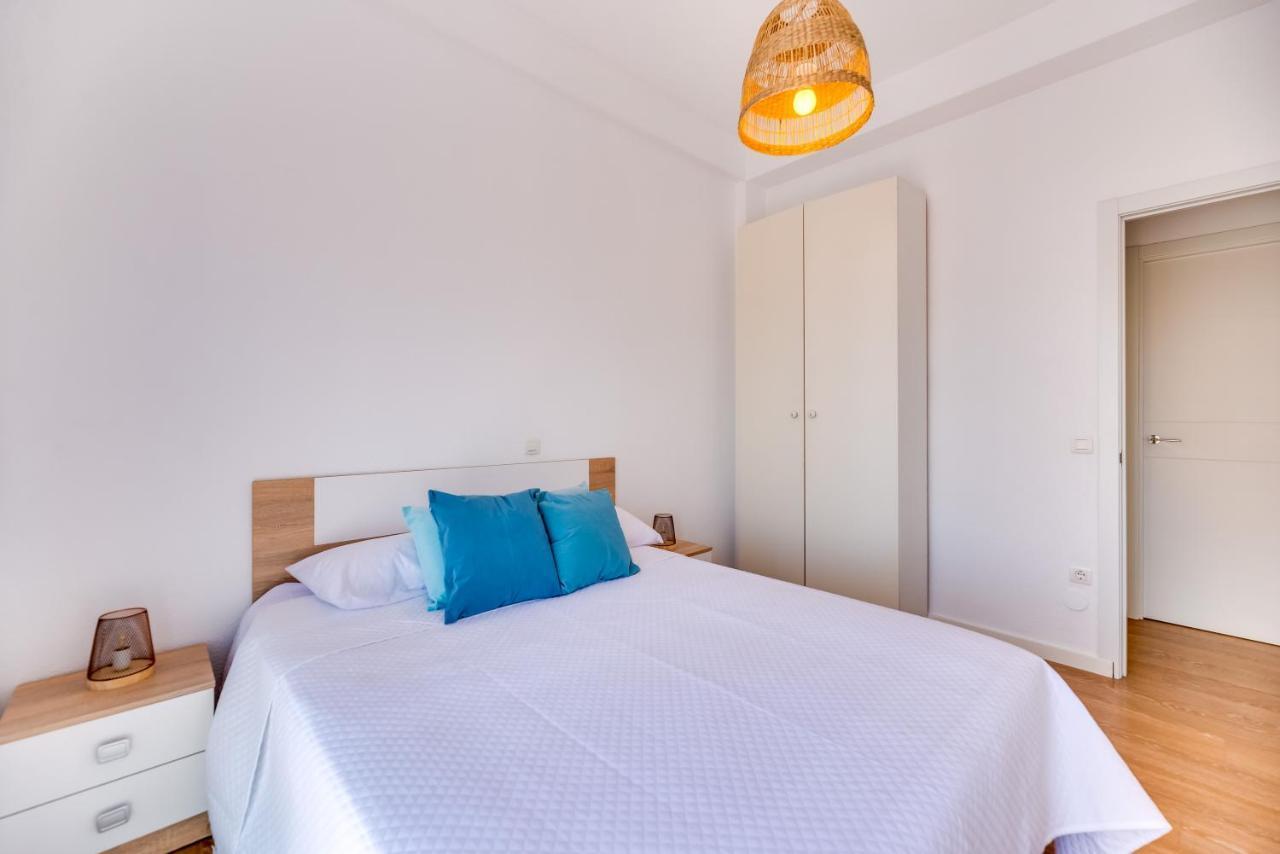 פואנגירולה Lxr Vistahermossa 3Bdr. Apt Next To Sea מראה חיצוני תמונה