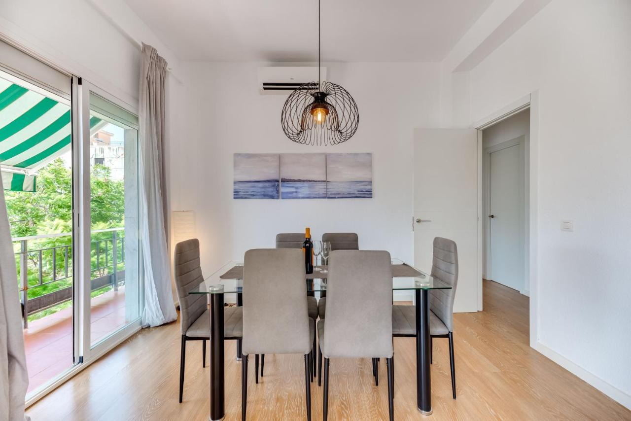 פואנגירולה Lxr Vistahermossa 3Bdr. Apt Next To Sea מראה חיצוני תמונה